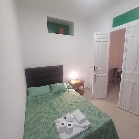 Magnolia Nice Room Аликанте Екстериор снимка